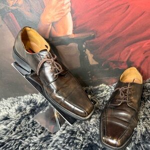 Elegant Dark Brown Leather Derbys